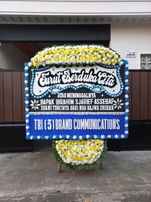 Papan Bunga Duka di Sumuranja